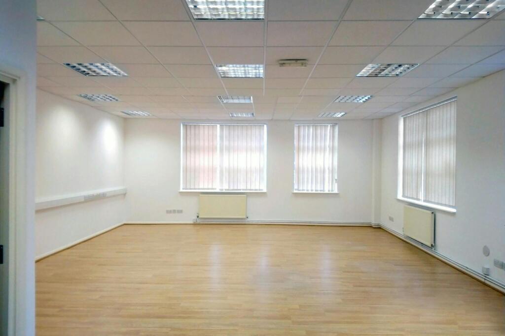 trinityparkbusinessx3.jpg
