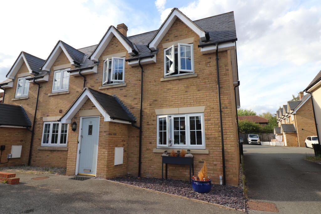 Main image of property: Hampton Court, Basildon