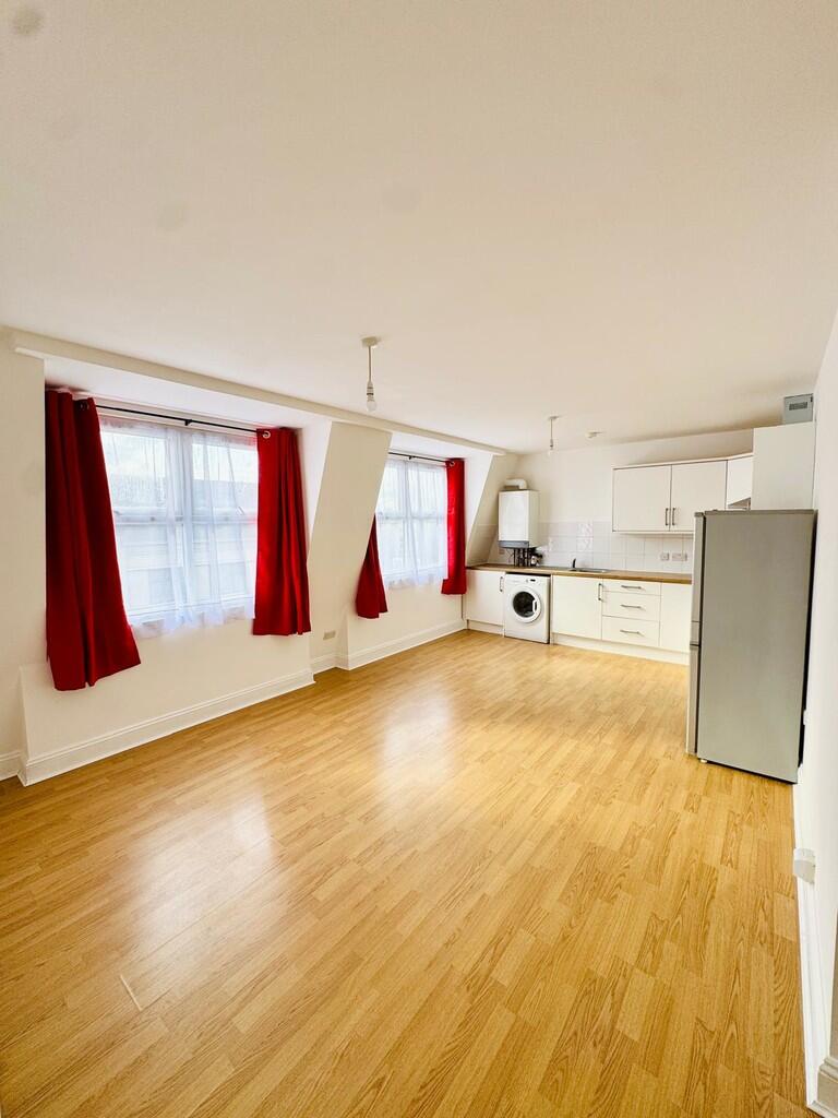 Main image of property: Goodmayes Road, Ilford, Essex