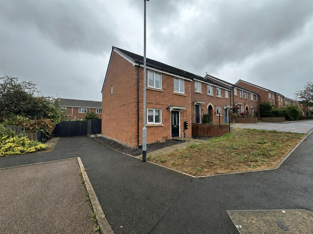 Main image of property: Tyrian Street, Giltbrook, Nottingham