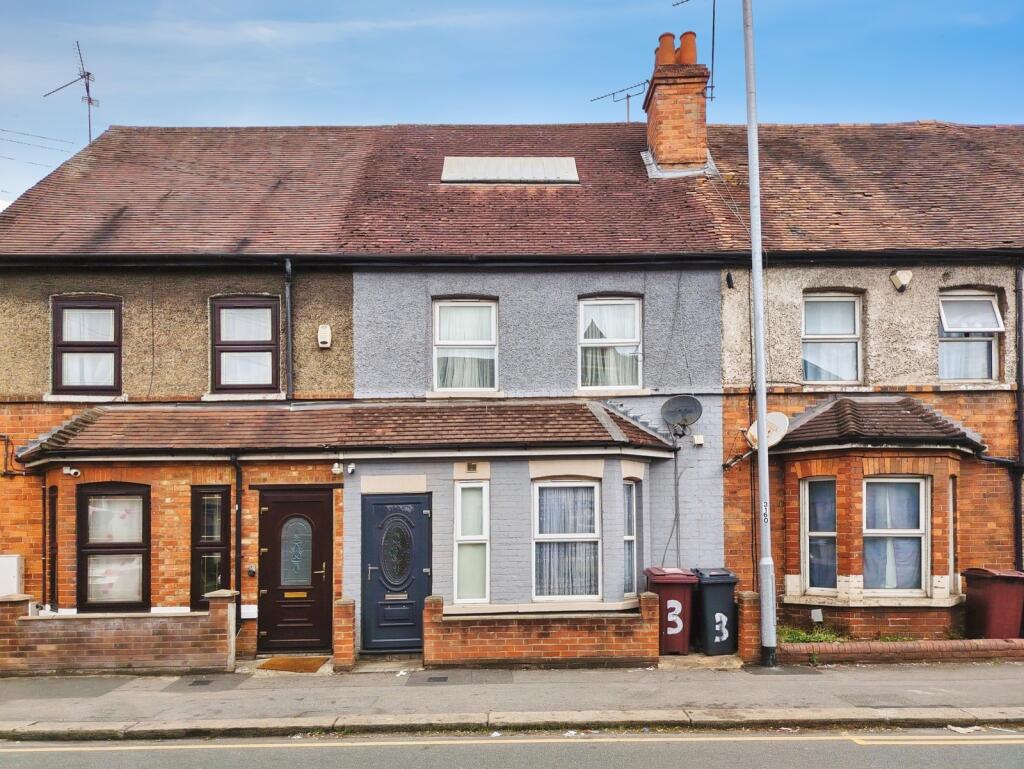 Main image of property: Beresford Road, Reading, Berkshire