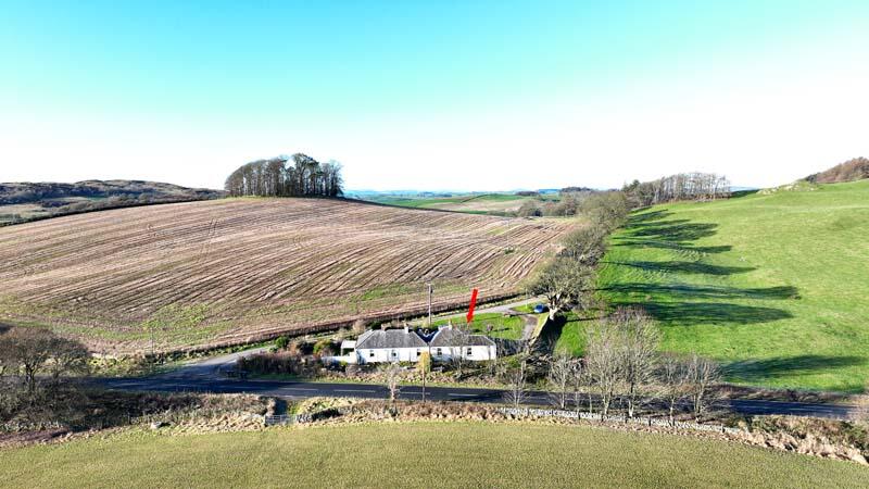 Main image of property: 2 Meikle Culloch Cottages, Kirkgunzeon, DG5 4NN