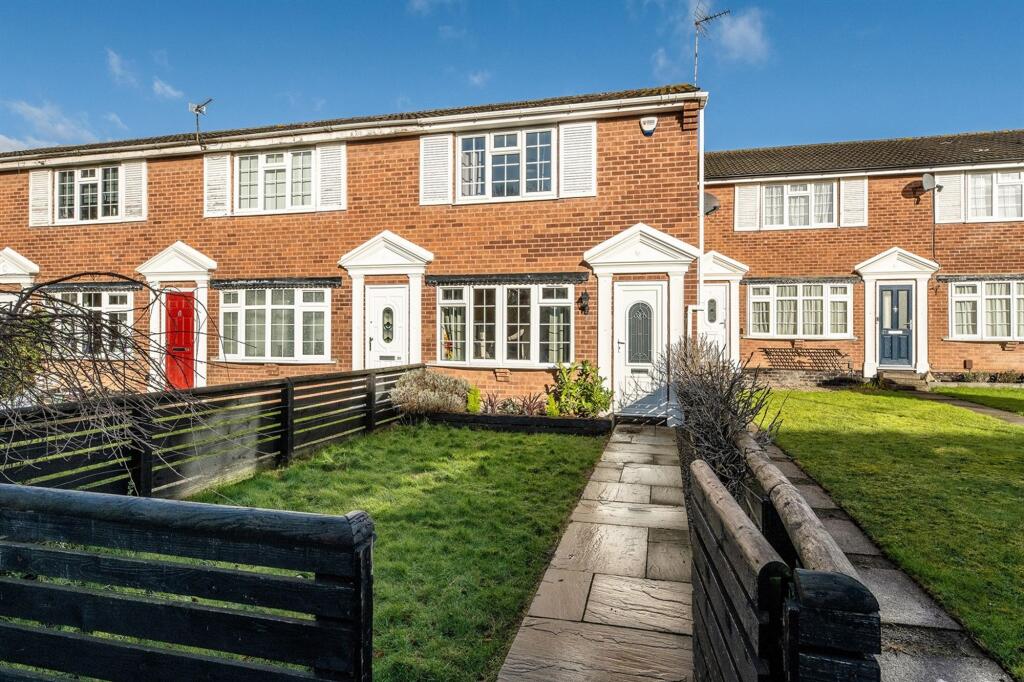 Main image of property: Oak Tree Close, West Bridgford, NG2