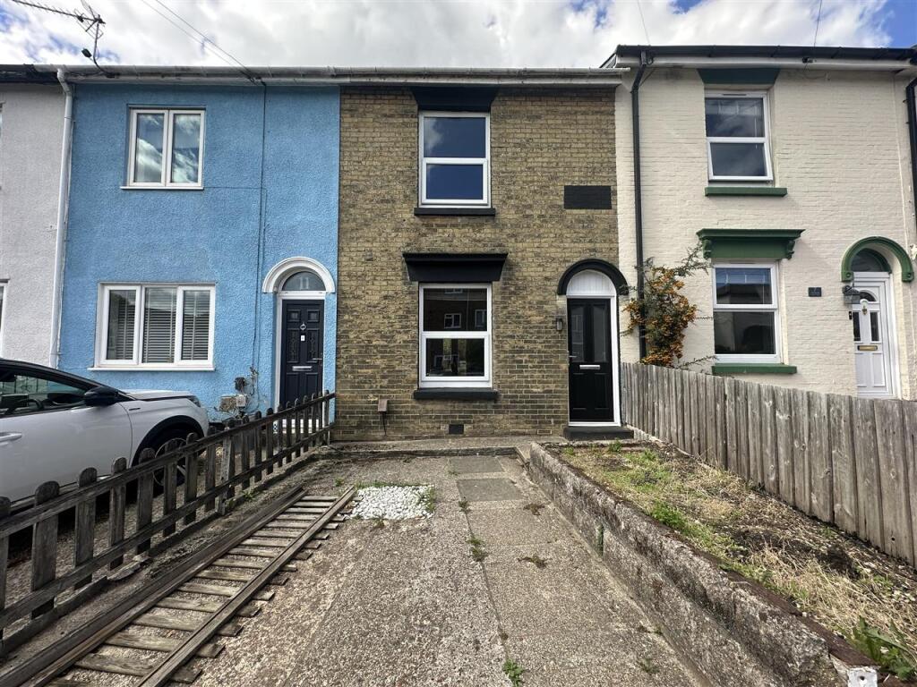 Main image of property: Cracknore Road, Southampton, Southampton