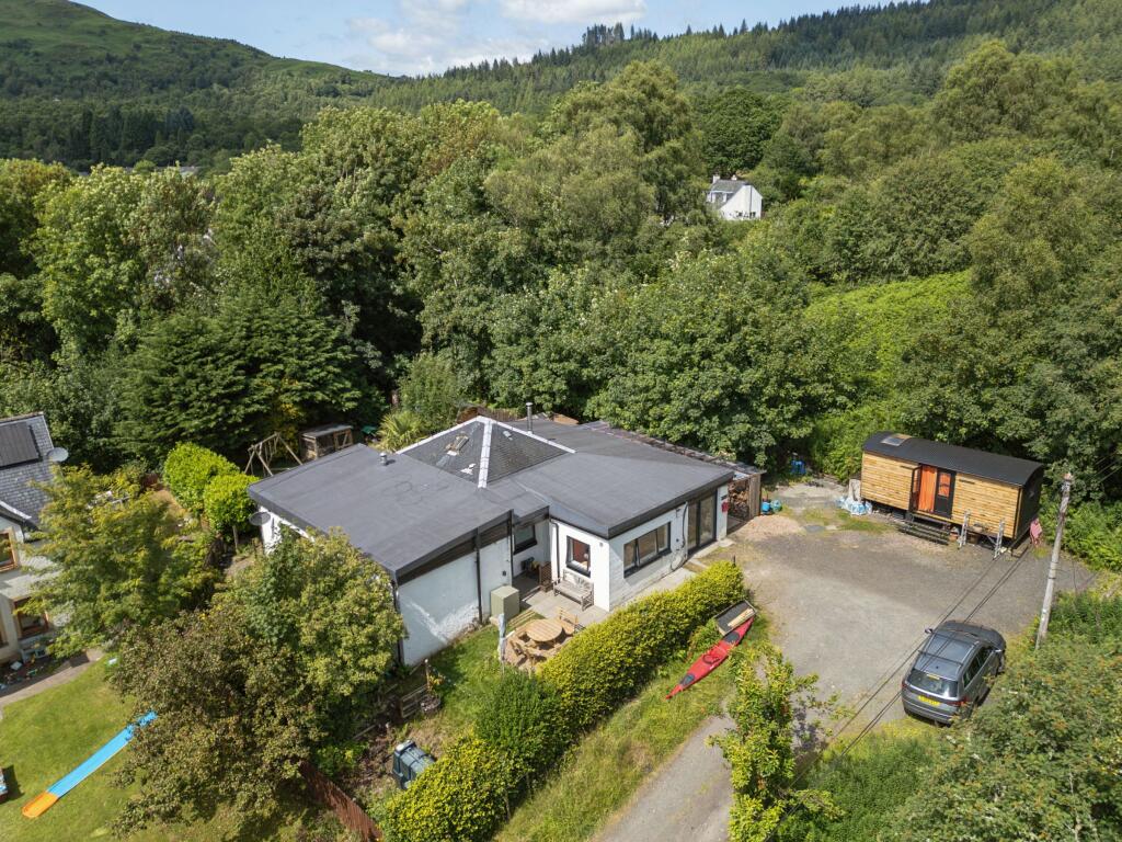 Main image of property: Balnacreagh, Aberfoyle, Stirling, FK8 