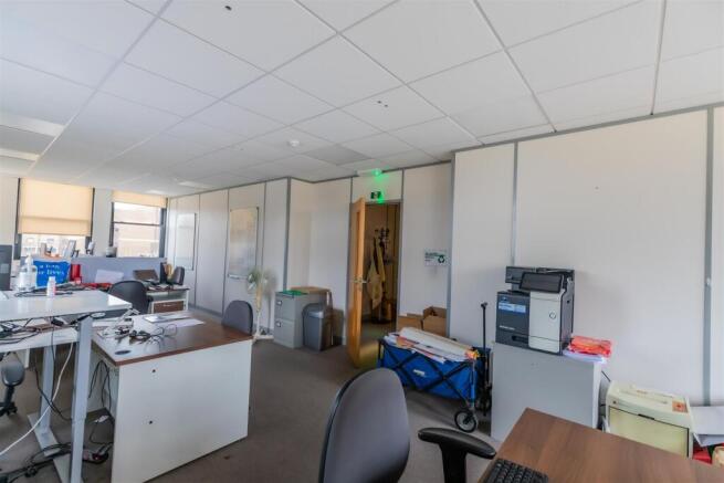 8, Office 2 (5 of 5).jpg