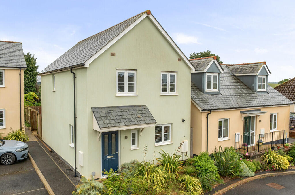 Main image of property: Belle Vue Rise, Uffculme, Cullompton