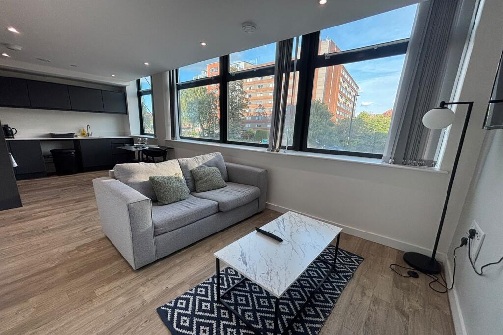 Main image of property: 1 bedroom Double Bed One-Bedroom Apartment in Manchester 