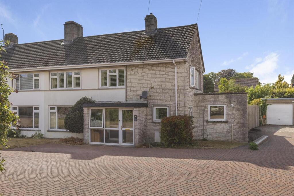 Main image of property: 2, Came View Close, Dorchester, Dorset, DT1 2AF