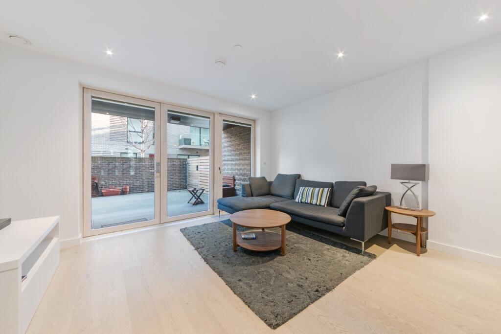 Main image of property: Victory Place, Trafalgar Place, Elephant & Castle, London, SE17