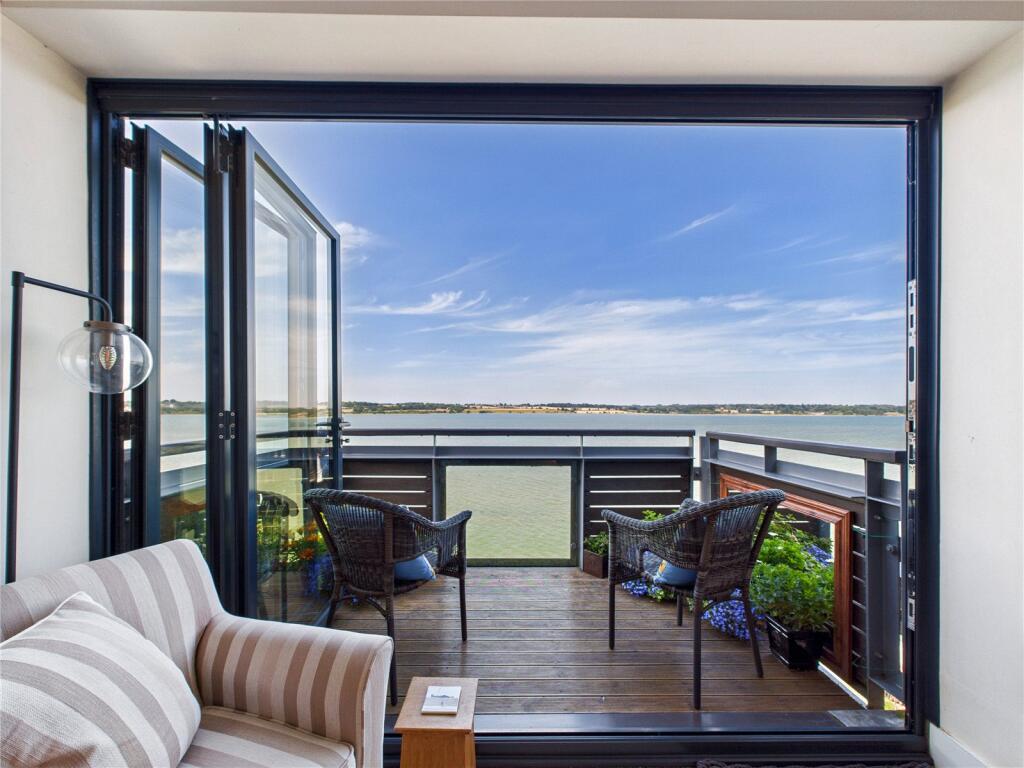 Main image of property: High Street, Mistley, Manningtree, Essex, CO11