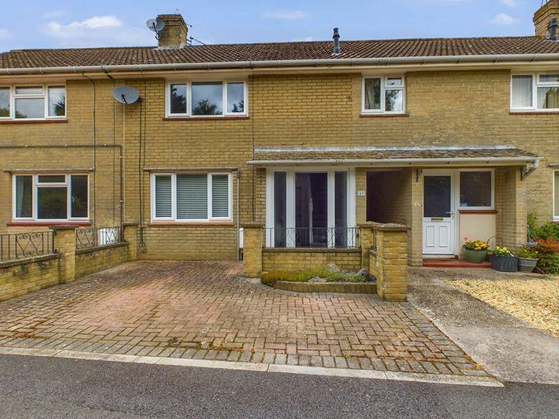 Main image of property: 47 Westend View, South Petherton