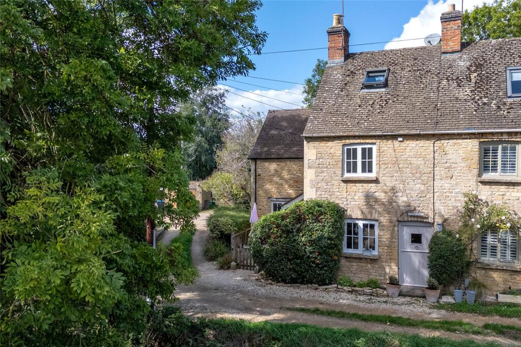 Main image of property: Dean, Oxfordshire