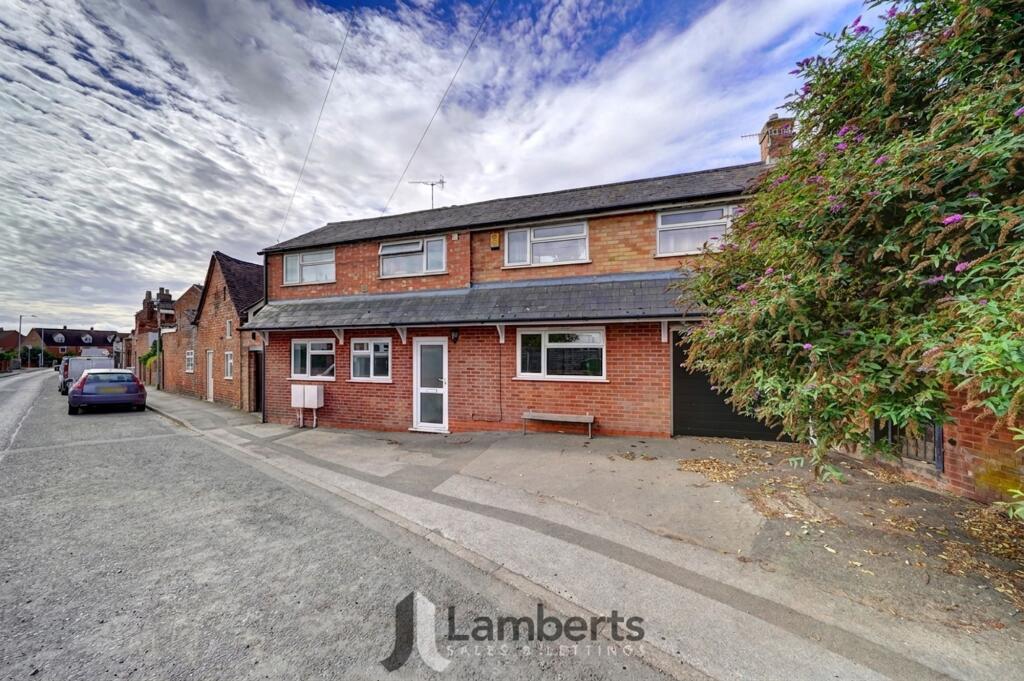 Main image of property: School Road, Evesham, WR11