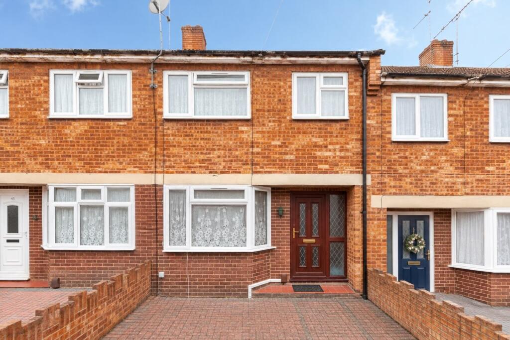 Main image of property: Hillside, Slough, SL1