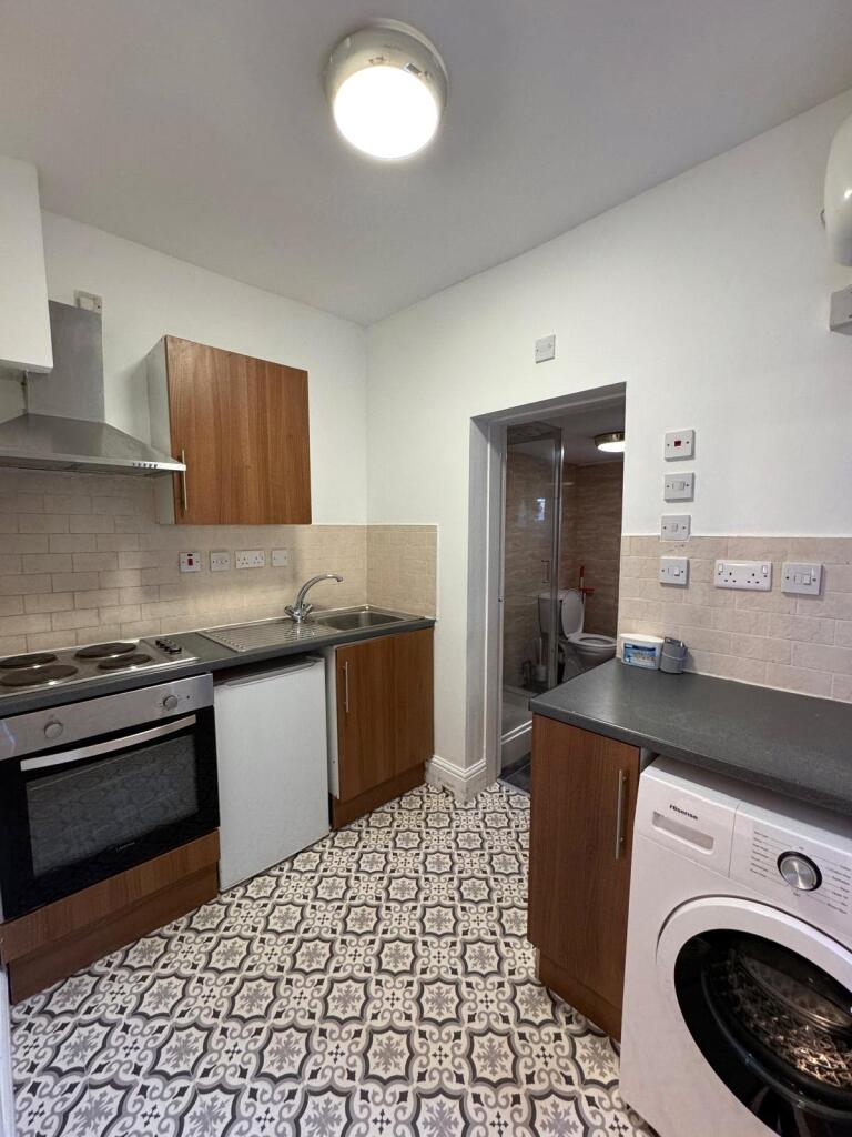 Main image of property: Pershore Road, Selly Park, Birmingham, B29