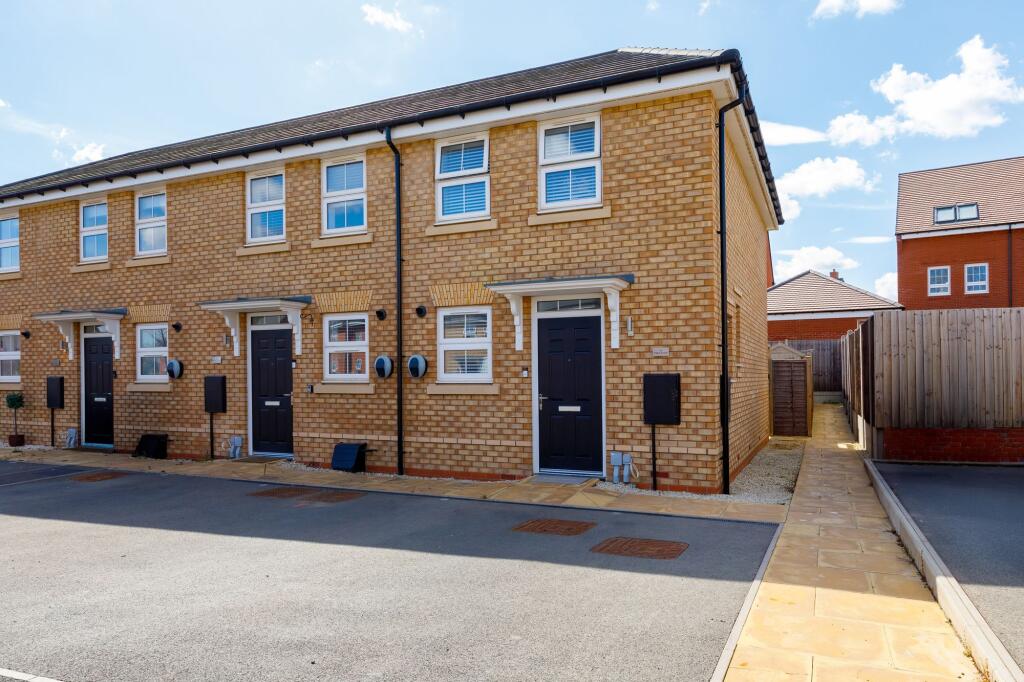 Main image of property: Field Close, Upper Lighthorne, Leamington Spa , CV33