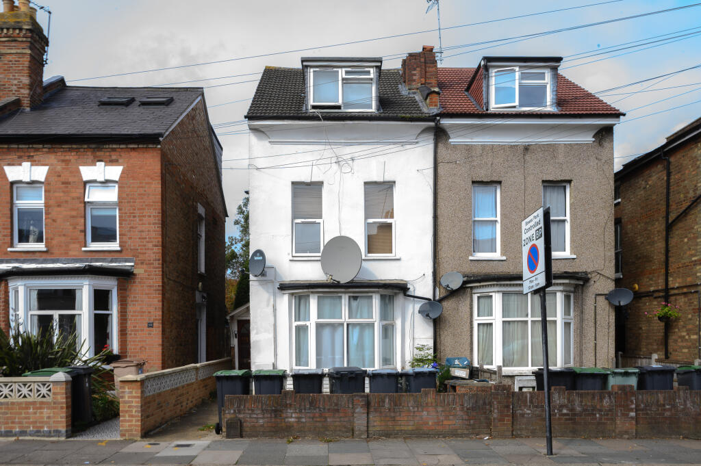 Main image of property: Flat B, Whittington Road, Wood Green, Haringey, London