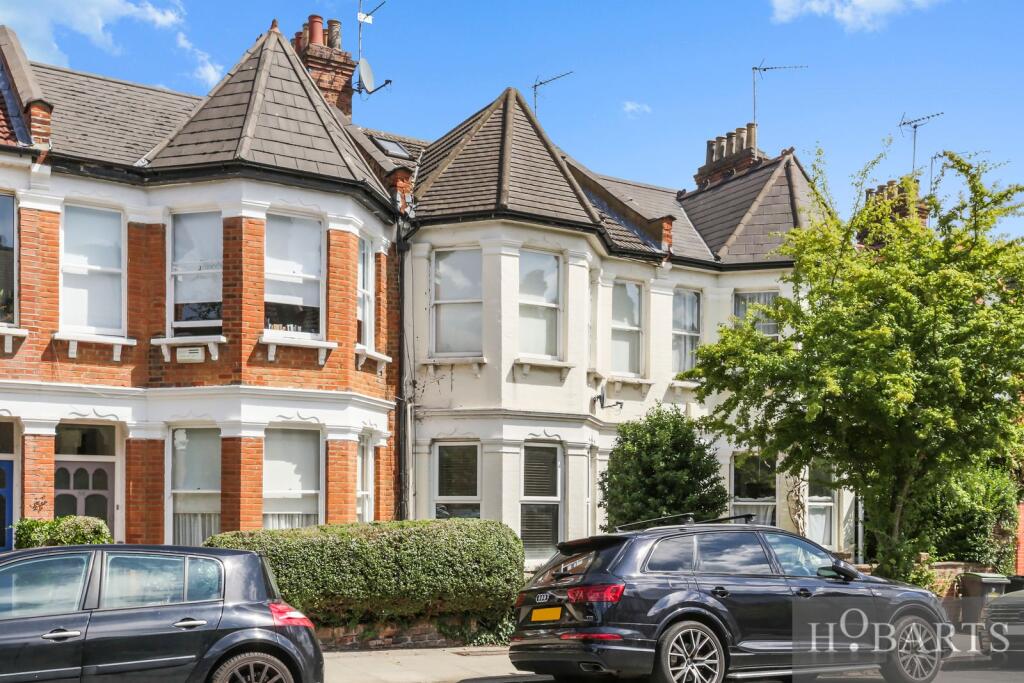 Main image of property: 84 Victoria Road, Alexandra Park, N22