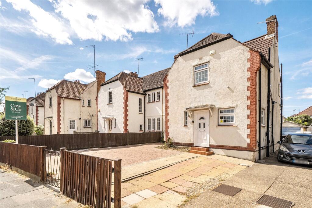Main image of property: Argyle Road, London, W13