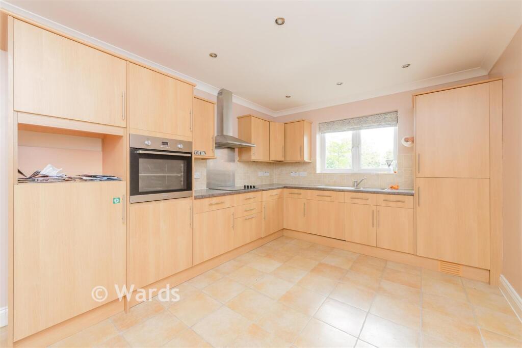 Main image of property: Brickfield Farm Close, The Beeches, Longfield, Kent