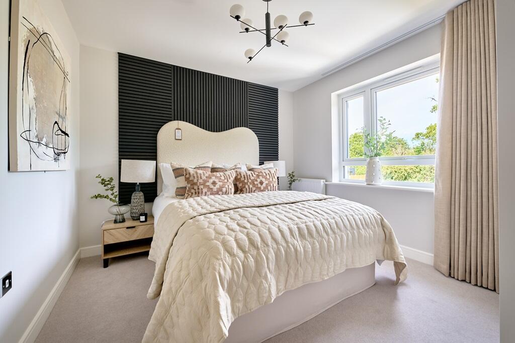Main image of property: Harvest Hill Road, Maidenhead,
Berkshire,
SL6 2QP