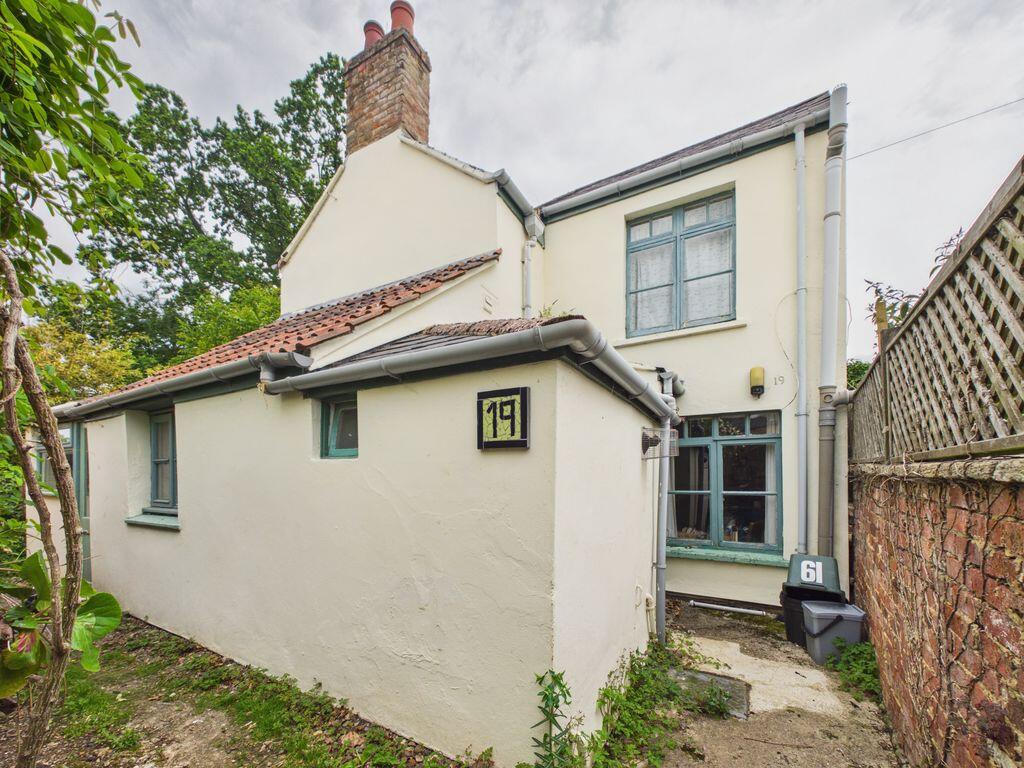 Main image of property: Regent Street, Stonehouse