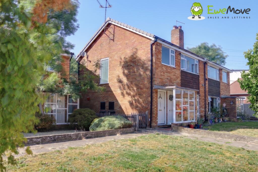 Main image of property: Hitchin Road, Luton, Bedfordshire, LU2