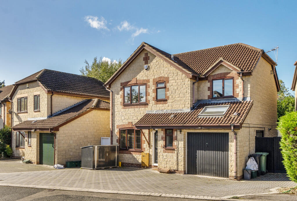 Main image of property: The Park, Bradley Stoke, Bristol, Gloucestershire, BS32