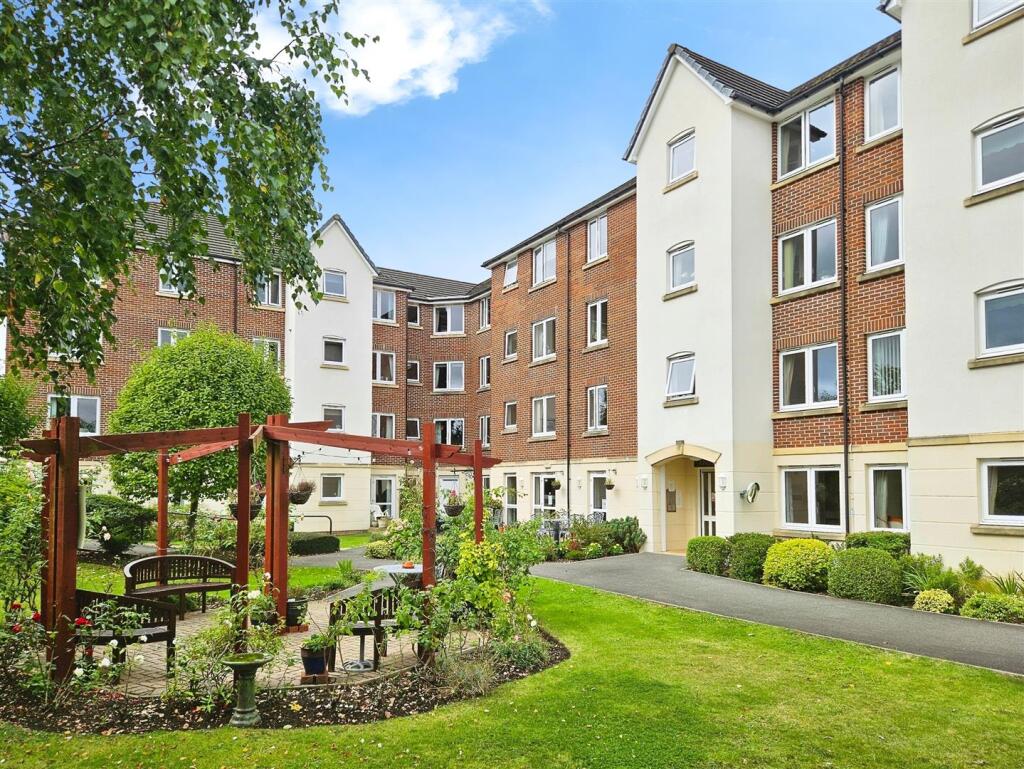 Main image of property: Windsor Way, Aldershot