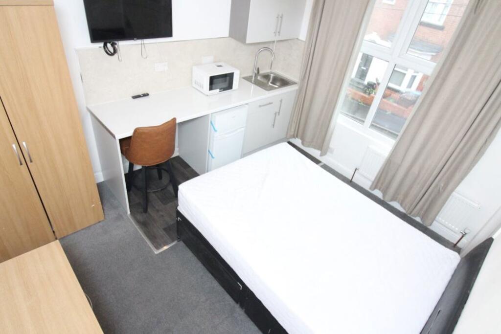 Main image of property: S2 - Clarke Square- studio in a 5 bed house