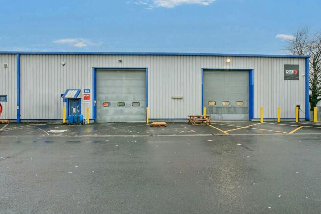heywood-distribution-park_unit-unit-b08b_20251212-100955.jpg