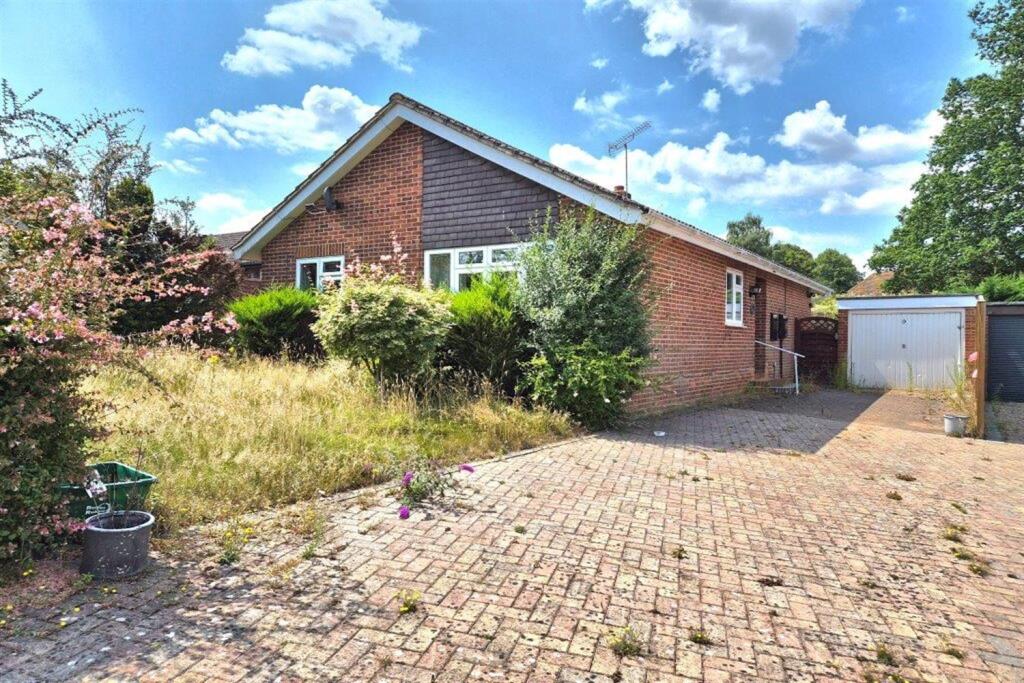 Main image of property: 3 bedroom Detached Bungalow in Ewhurst