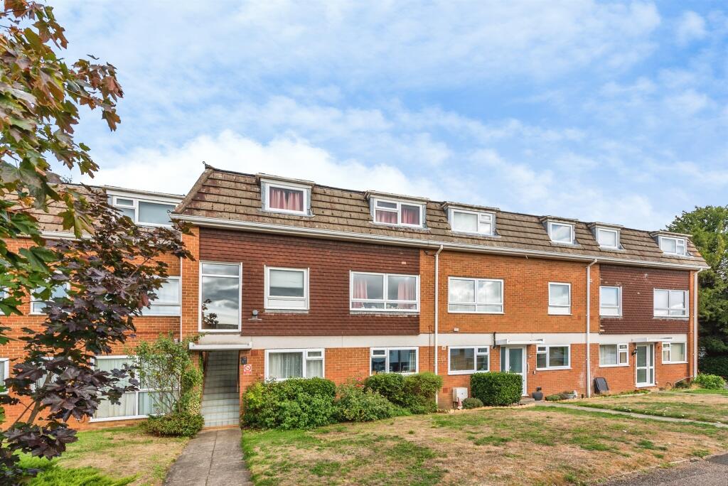 Main image of property: Shelley Close, ABINGDON