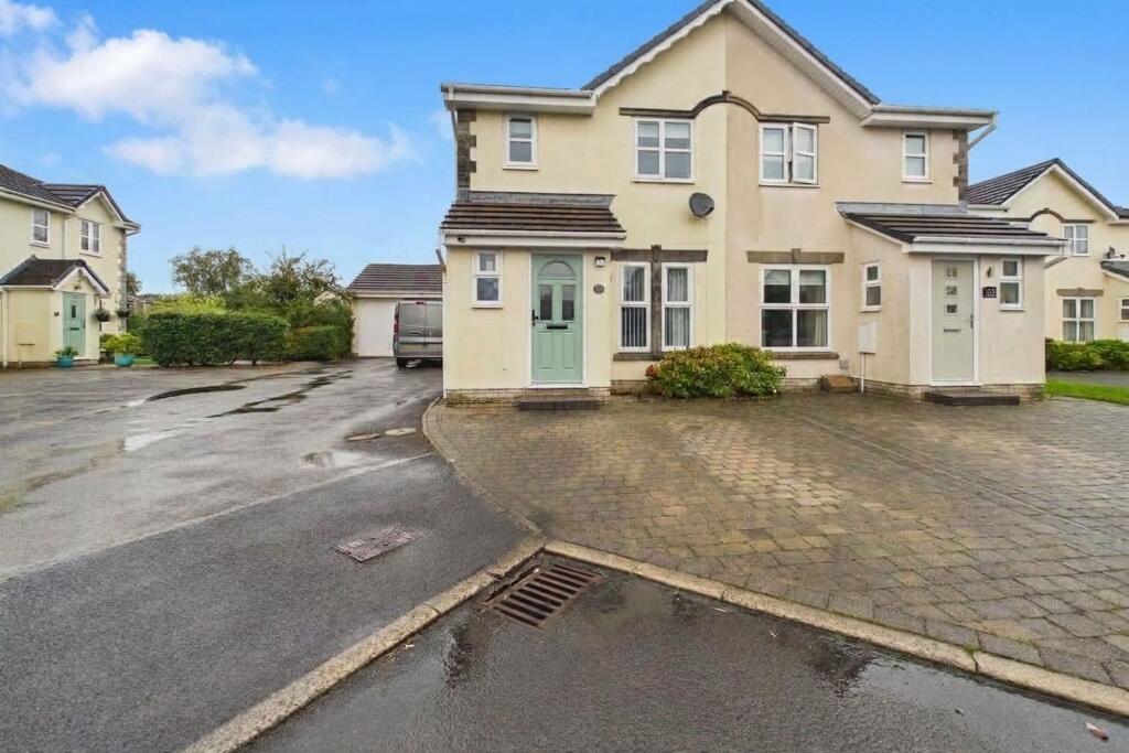 Main image of property: 22 Linnet Grove, Kendal