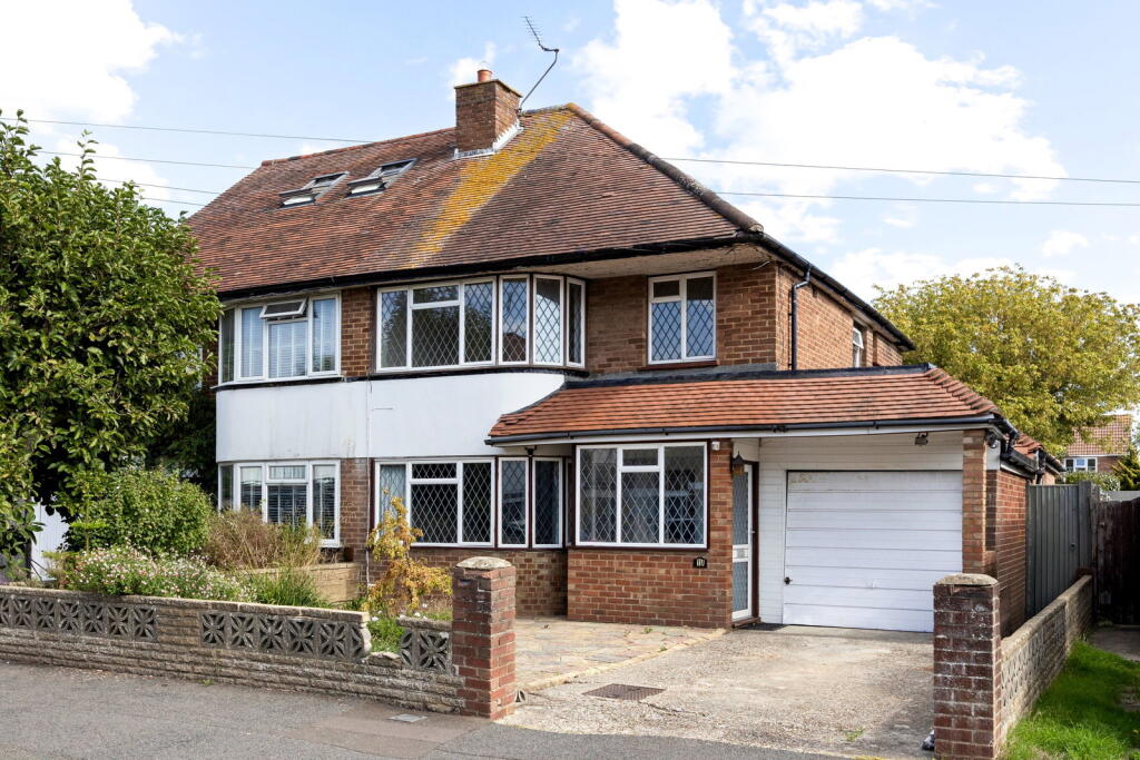 Main image of property: Glebeside Avenue,Worthing,BN14 7PR