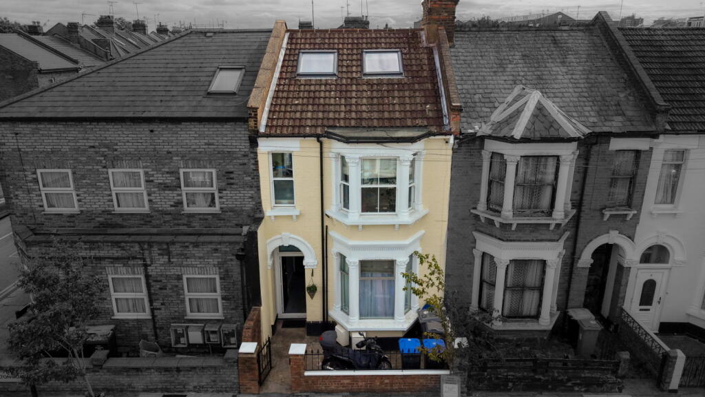 Main image of property: Belton Road, London, NW2 5PB