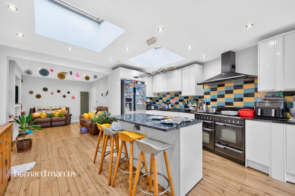Main image of property: Stonecot Hill, Sutton