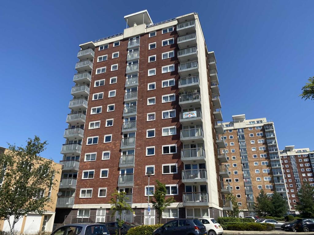 Main image of property: Lakeside Rise, Manchester