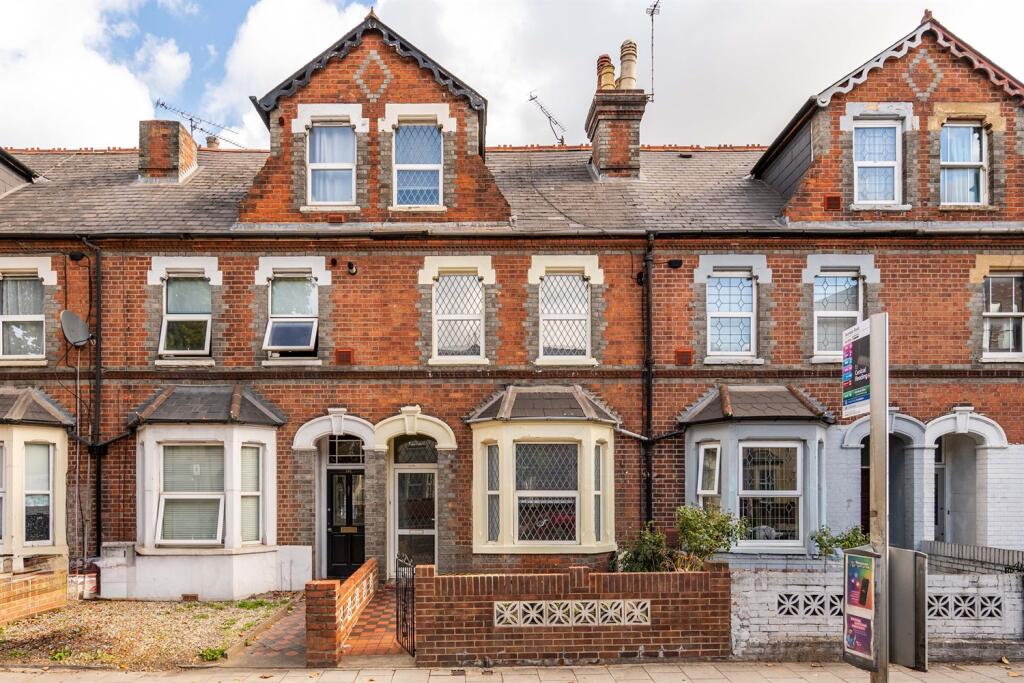 Main image of property: Caversham Road, Reading, RG1