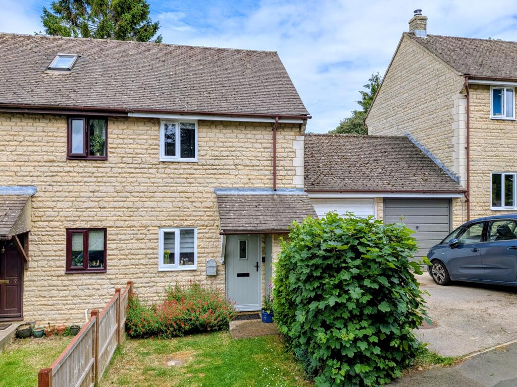 Main image of property: Lords Piece Road, Chipping Norton, OX7