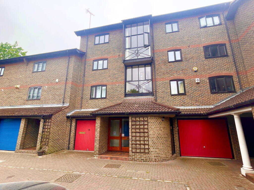 Main image of property: Bridge House Quay, London, E14 9QW