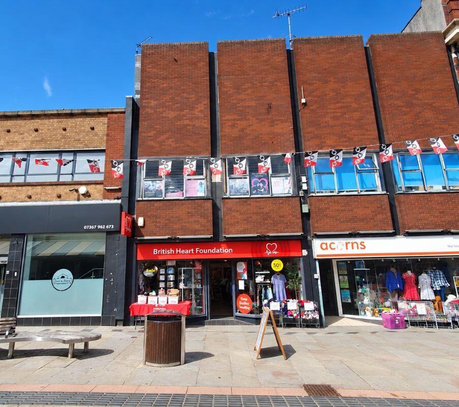 Main image of property: 239 High Street, Dudley, West Midlands, DY1 1PQ