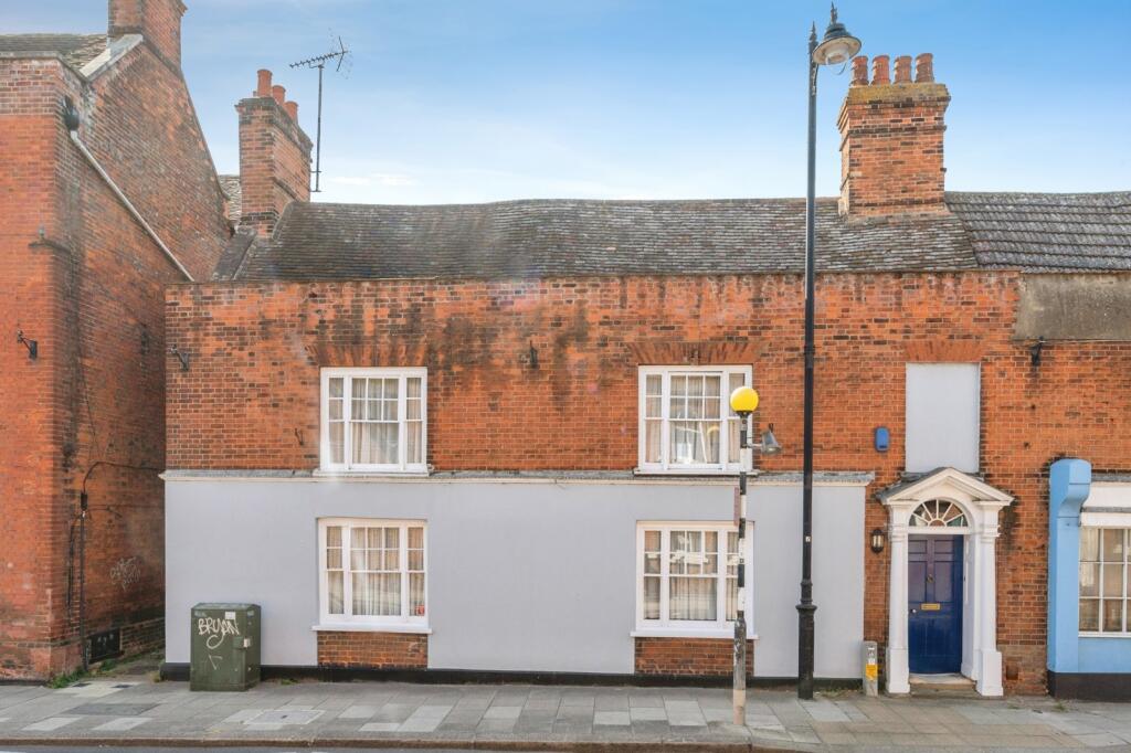 Main image of property: South Street, Rochford, Essex, SS4