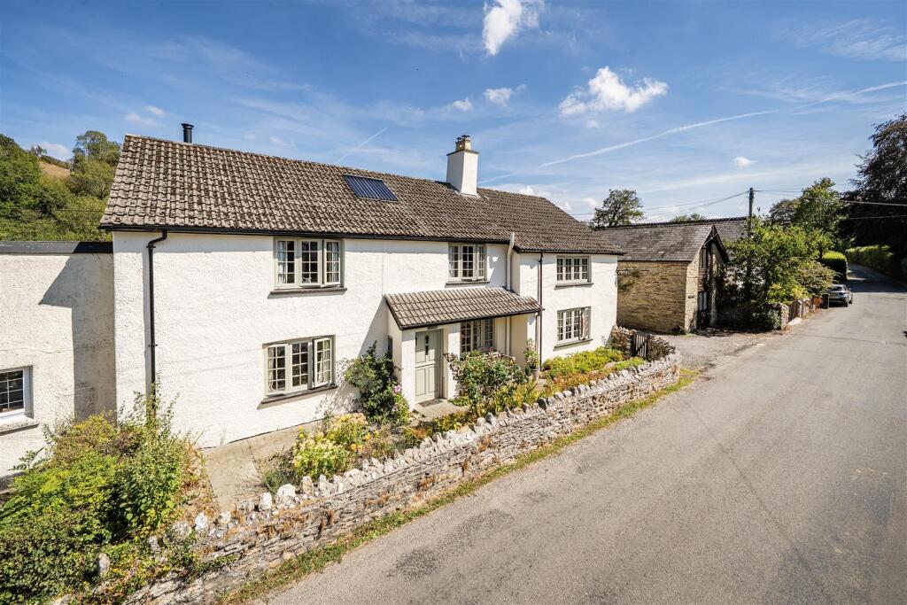 Main image of property: Winsford, Minehead