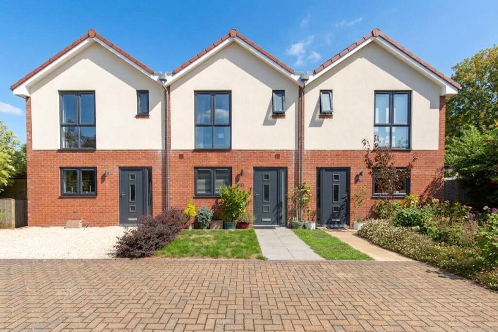 Main image of property: Yew Tree Place, Bristol, BS10