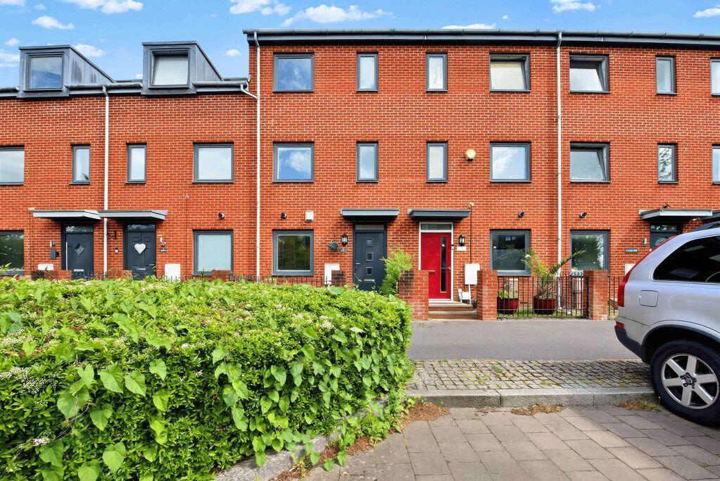Main image of property: Auger Row, Waterlooville