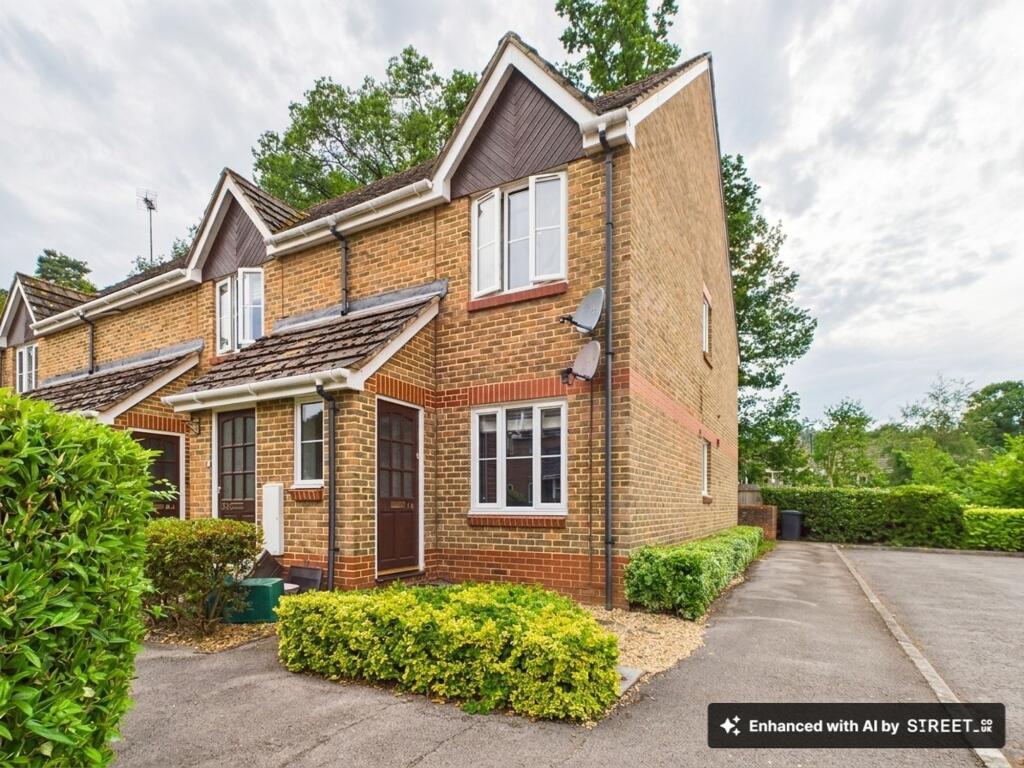 Main image of property: Groves Lea, Mortimer, RG7