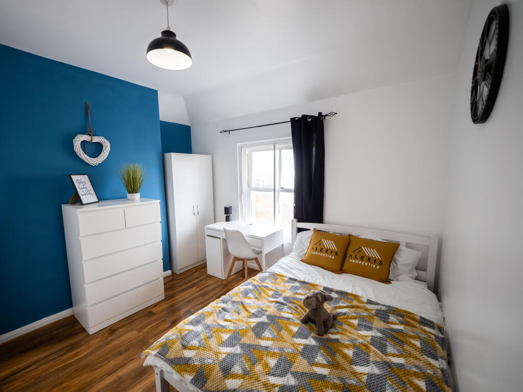 Main image of property: Maisonette, Clarendon Road, Southsea, City Of Portsmouth