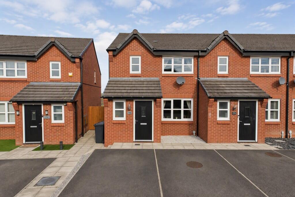 Main image of property: Peak Forest Close, Hyde, Greater Manchester, SK14 4XD